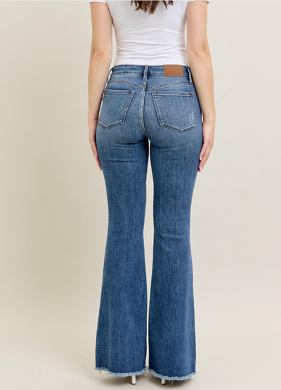 Judy Blue Medium Wash Flare